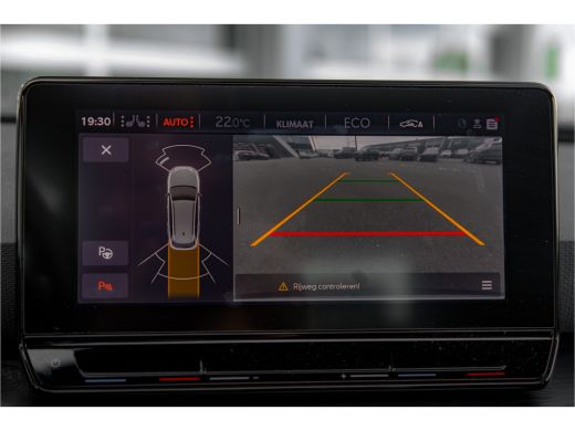 Seat Leon Sportstourer 1.4TSi 245pk VZ e-Hybrid | Matte gray | Panoramadak | Leder | Sportstuur | ActivLease financial lease