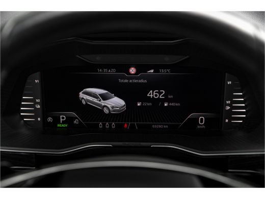 Skoda Superb Combi 1.4 TSI iV Business Edition Plus | Panoramadak | Trekhaak | ActivLease financial lease