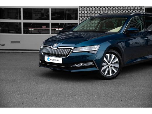Skoda Superb Combi 1.4 TSI iV Business Edition Plus | Panoramadak | Trekhaak | ActivLease financial lease