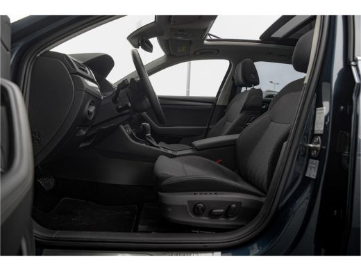 Skoda Superb Combi 1.4 TSI iV Business Edition Plus | Panoramadak | Trekhaak | ActivLease financial lease