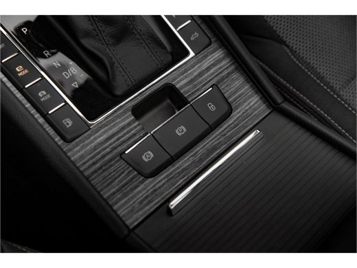 Skoda Superb Combi 1.4 TSI iV Business Edition Plus | Panoramadak | Trekhaak | ActivLease financial lease