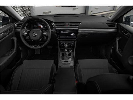 Skoda Superb Combi 1.4 TSI iV Business Edition Plus | Panoramadak | Trekhaak | ActivLease financial lease