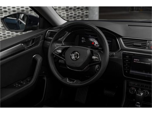 Skoda Superb Combi 1.4 TSI iV Business Edition Plus | Panoramadak | Trekhaak | ActivLease financial lease
