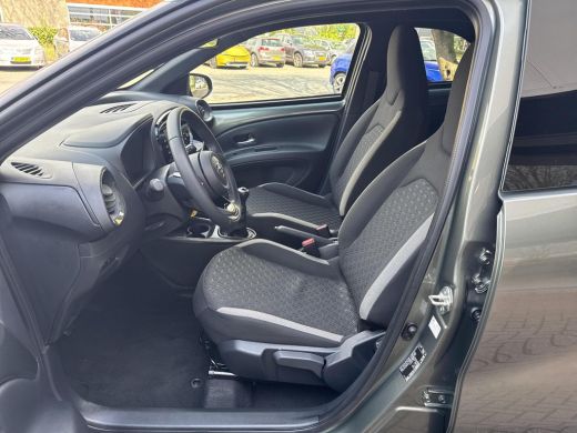 Toyota Aygo X 1.0 VVT-i MT Pulse | 06-10141018 Voor meer informatie ActivLease financial lease