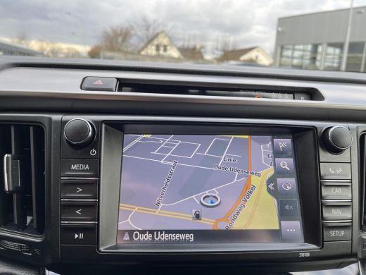 Toyota RAV4 2.5 Hybrid Dynamic | Navigatie | Achteruitrijcamera | Stoelverwarming | Leder ActivLease financial lease