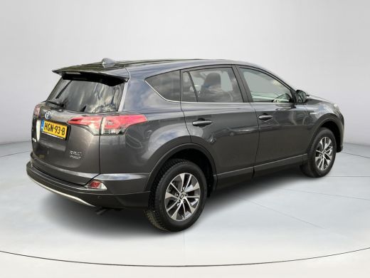 Toyota RAV4 2.5 Hybrid Dynamic | Navigatie | Achteruitrijcamera | Stoelverwarming | Leder ActivLease financial lease
