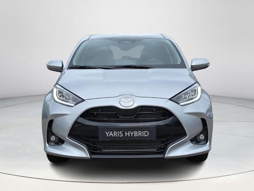 Toyota Yaris 1.5 Hybrid 115 Dynamic | Comfort Pack | Nieuwe auto | Direct uit voorraad leverbaar | ActivLease financial lease