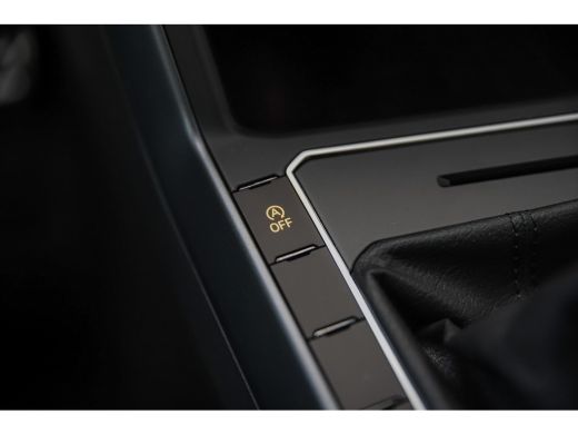 Volkswagen Polo 1.0 TSI R-Line Business | Achteruitrijcamera | Airco (automatisch) | Cruise control adaptief ActivLease financial lease
