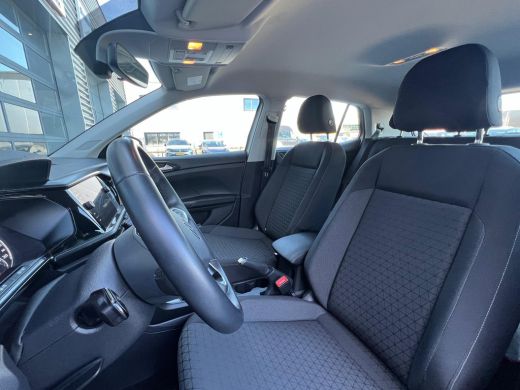 Volkswagen T-Cross 1.0 TSI Life | Airco | DAB ontvanger | Lichtmetalen velgen multi-spaaks 16" ActivLease financial lease