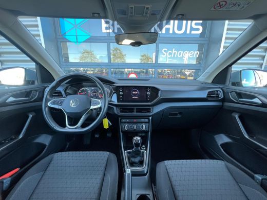 Volkswagen T-Cross 1.0 TSI Life | Airco | DAB ontvanger | Lichtmetalen velgen multi-spaaks 16" ActivLease financial lease