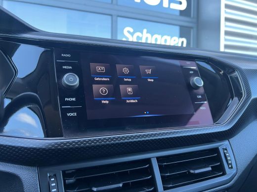 Volkswagen T-Cross 1.0 TSI Life | Airco | DAB ontvanger | Lichtmetalen velgen multi-spaaks 16" ActivLease financial lease