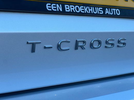 Volkswagen T-Cross 1.0 TSI Life | Airco | DAB ontvanger | Lichtmetalen velgen multi-spaaks 16" ActivLease financial lease