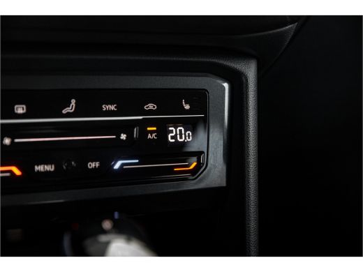 Volkswagen Tiguan 1.4 TSI 245pk eHybrid Business+ | PDC V+A | ACC | Climate Control | Verwarmde voorstoelen | Stuur... ActivLease financial lease