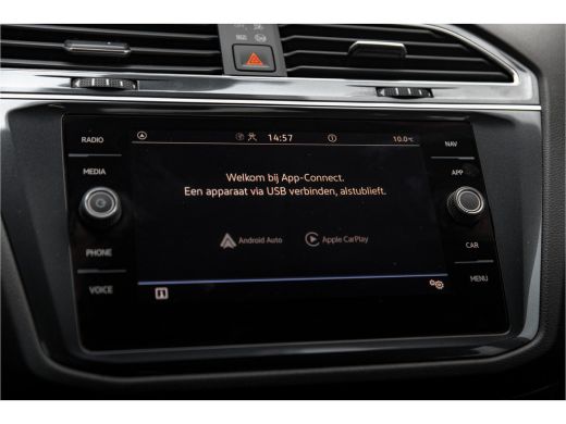 Volkswagen Tiguan 1.4 TSI 245pk eHybrid Business+ | PDC V+A | ACC | Climate Control | Verwarmde voorstoelen | Stuur... ActivLease financial lease