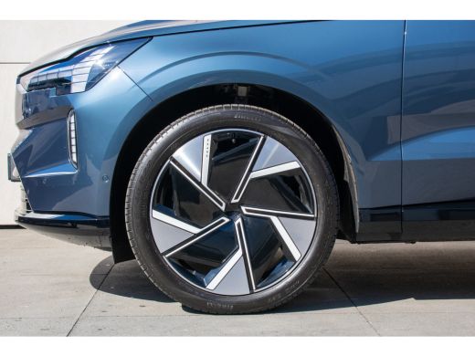 Volvo  EX90 Twin Motor Ultra 7p. 111 kWh -Luchvering-Trekhaak-Massge-22"- ActivLease financial lease