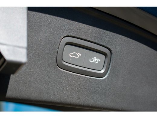 Volvo  EX90 Twin Motor Ultra 7p. 111 kWh -Luchvering-Trekhaak-Massge-22"- ActivLease financial lease