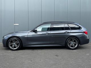 BMW 3 Serie Touring 318i M Sport Corporate Lease Camera | Carplay | Elektrische achterklep | Climate controle...