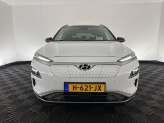 Hyundai KONA EV Premium 64 kWh [ 3-Fase ] (INCL-BTW) *HEAT-PUMP | FULL-LEATHER | HEAD-UP | FULL-LED | NAVI-FUL...
