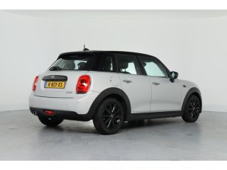 Mini Mini 1.5 Cooper Business Edition | Cruise Control | Parkeersensoren | Climate Control | Navigatie | Li...