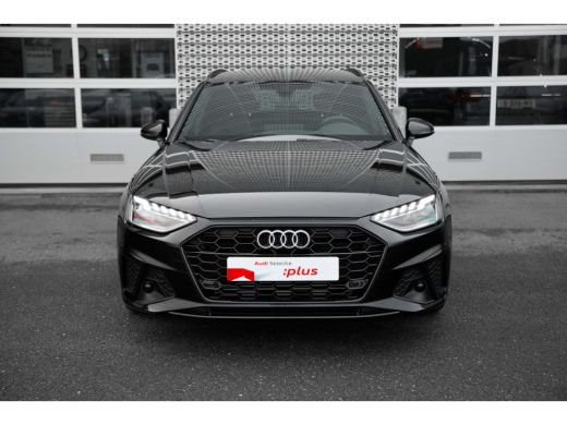 Audi A4 Avant 35 TFSI S edition Competition ActivLease financial lease