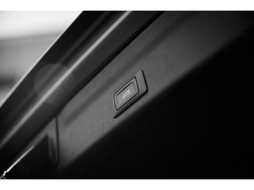 Audi A6 Avant 40 TFSI S edition Competition ActivLease financial lease