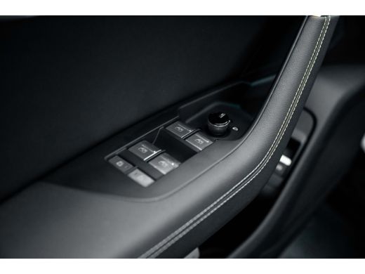 Audi A6 Avant Audi 50 TFSI e 299pk S Edition | Assistentiepakket Tour | Privacy glass | Zwart optiek ActivLease financial lease