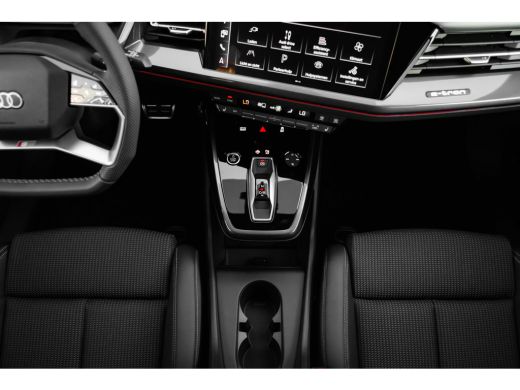 Audi Q4 e-tron 45 quattro S edition 82 kWh ActivLease financial lease
