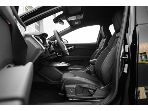 Audi Q4 e-tron 45 quattro S edition 82 kWh ActivLease financial lease