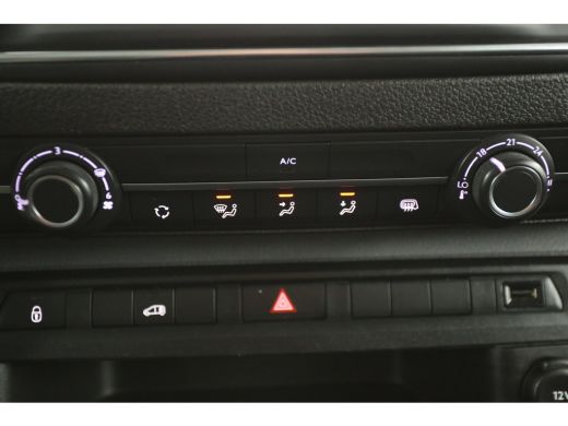 Citroën Jumpy 2.0 BlueHDI L2H1 Automaat Airco Camera Cruise Carplay Navigatie PDC 3 Persoons Trekhaak ActivLease financial lease