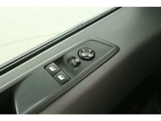 Citroën Jumpy 2.0 BlueHDI L2H1 Automaat Airco Camera Cruise Carplay Navigatie PDC 3 Persoons Trekhaak ActivLease financial lease