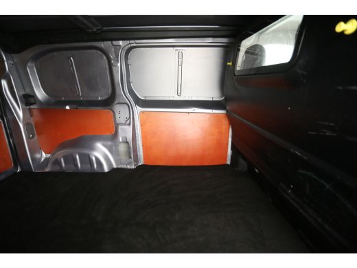 Citroën Jumpy 2.0 BlueHDI L2H1 Automaat Airco Camera Cruise Carplay Navigatie PDC 3 Persoons Trekhaak ActivLease financial lease