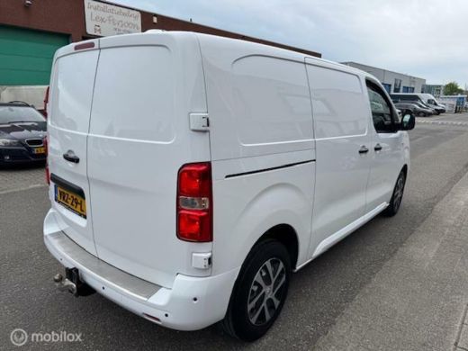 Citroën Jumpy 2.0 BlueHDI 120 M Driver Euro6 123 pk 2.500kg trekgewicht , Navigatie , Camera achter , Dodehoekd... ActivLease financial lease