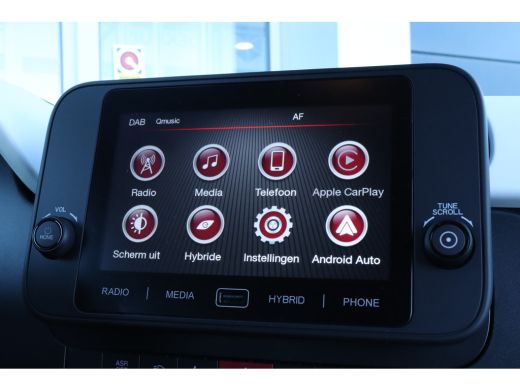 Fiat Panda 1.0 Hybrid Pandina | Cruise Control | Carplay | Sensoren | LMV | Carplay | Airco ActivLease financial lease