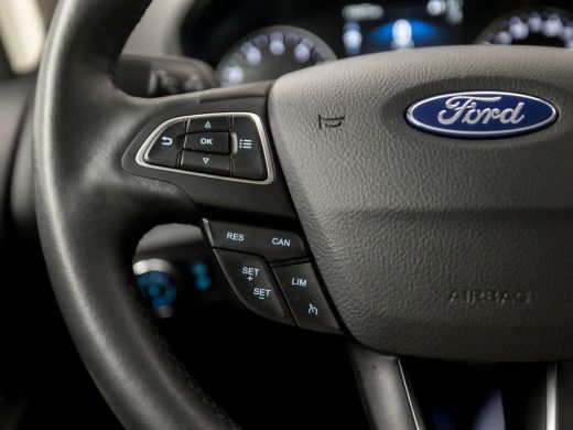 Ford EcoSport 1.0 EcoBoost Titanium Automaat (APPLE CARPLAY, GROOT NAVI, LEDER, STUUR/STOELVERWARMING, BANG&OLU... ActivLease financial lease