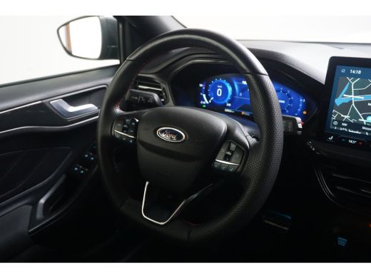 Ford Focus 1.0 EcoBoost Hybrid ST Line X | Sync 4, Groot Scherm Navi | Winter Pakket | AGR-Stoel | ActivLease financial lease