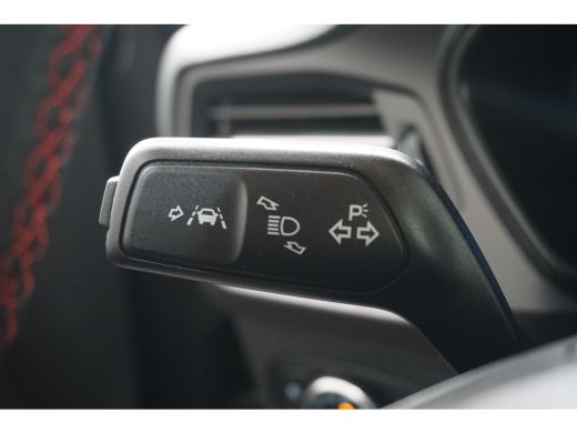 Ford Focus 1.0 EcoBoost Hybrid ST Line X | Sync 4, Groot Scherm Navi | Winter Pakket | AGR-Stoel | ActivLease financial lease