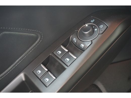 Ford Focus 1.0 EcoBoost Hybrid ST Line X | Sync 4, Groot Scherm Navi | Winter Pakket | AGR-Stoel | ActivLease financial lease