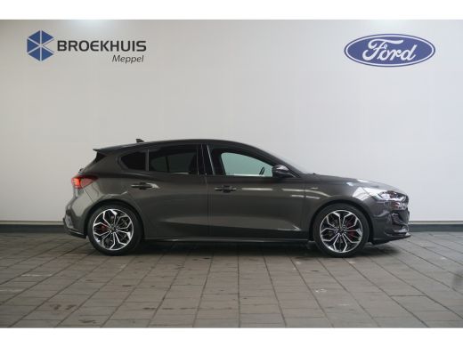 Ford Focus 1.0 EcoBoost Hybrid ST Line X | Sync 4, Groot Scherm Navi | Winter Pakket | AGR-Stoel | ActivLease financial lease