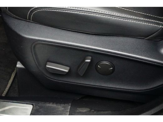 Ford Kuga 2.5 PHEV Vignale | WEGKLAP TREKHAAK | HEAD-UP | ADAPTIVE LED ActivLease financial lease