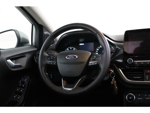 Ford Puma 1.0 EcoBoost Hybrid Titanium Automaat, Navigatie, Climate, lmv, ActivLease financial lease