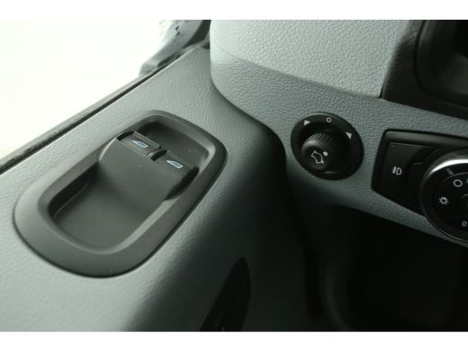 Ford Transit 350 2.0 TDCI L2H2 Airco 2xSchuifdeur Cruise LED PDC Stoelverwarming Elektrpakket ActivLease financial lease