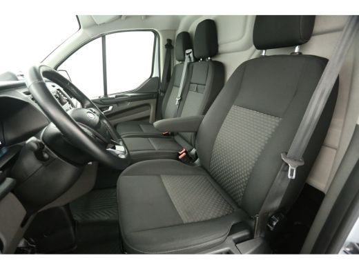 Ford Transit Custom 280 2.0 TDCI L1H1 Airco Cruise Parkeersensoren 3 Persoons Elektrpakket Schuifdeur ActivLease financial lease