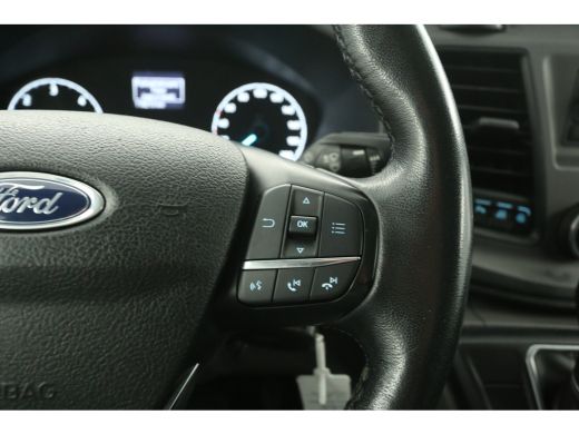 Ford Transit Custom 300 2.0 TDCI L1H1 Automaat Airco Cruise LED PDC 3 Persoons 2xSchuifdeur Stoelverw. Elektrpakket ActivLease financial lease