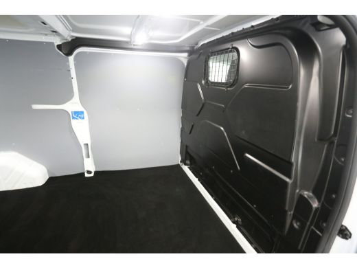 Ford Transit Custom 300 2.0 TDCI L2H1 Automaat Airco Camera Cruise Carplay Trekhaak LED PDC 3 Persoons Stoelverw. ActivLease financial lease