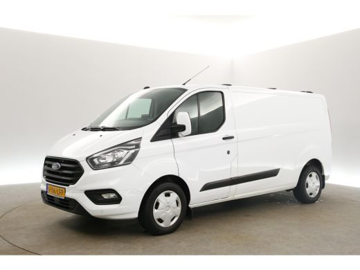 Ford Transit Custom 300 2.0 TDCI L2H1 Automaat Airco Camera Cruise Carplay Trekhaak LED PDC 3 Persoons Stoelverw. ActivLease financial lease