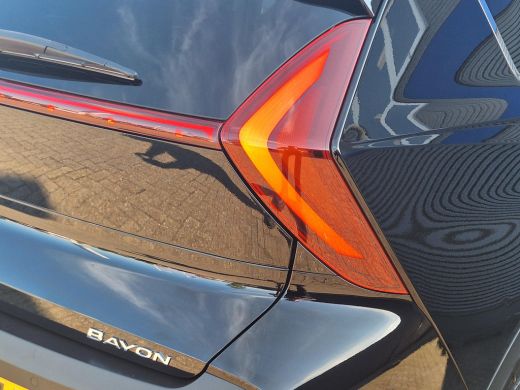 Hyundai Bayon 1.0 T-GDI Premium Automaat | Kop-er-af-Voordeel! | Garantie t/m 04.2029! | Rijklaarprijs! | ActivLease financial lease