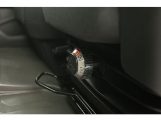 MAN TGE 35 2.0 L3H3 140PK 3000KG Trekgew. Airco Cruise Carplay Navigatie 3 Persoons Elektrpakket ActivLease financial lease