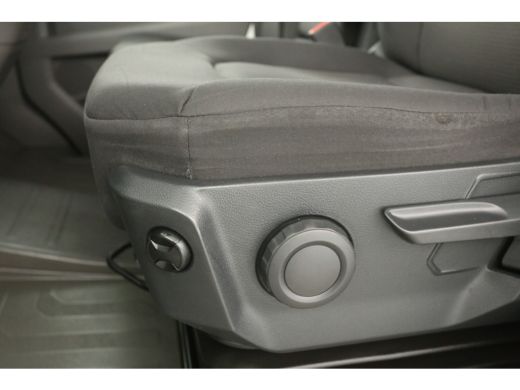 MAN TGE 35 2.0 L3H3 140PK 3000KG Trekgew. Airco Cruise Carplay Navigatie 3 Persoons Elektrpakket ActivLease financial lease