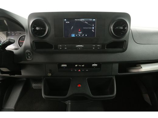 Mercedes Sprinter 315 1.9 CDI L2H2 150PK 3500KG Trekgew. Automaat Airco Camera Carplay Cruise Navigatie Elektrpakke... ActivLease financial lease
