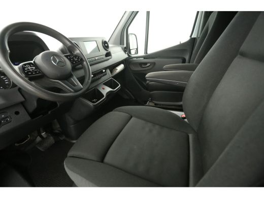 Mercedes Sprinter 315 1.9 CDI L2H2 150PK 3500KG Trekgew. Automaat Airco Camera Carplay Cruise Navigatie Elektrpakke... ActivLease financial lease